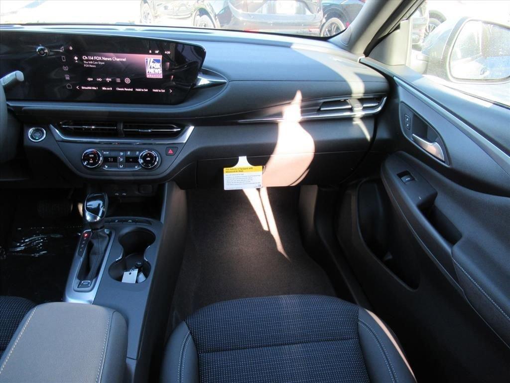 new 2026 Buick Envista car, priced at $27,175