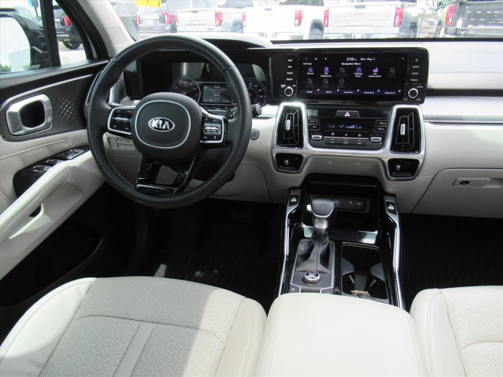 used 2021 Kia Sorento car, priced at $23,691