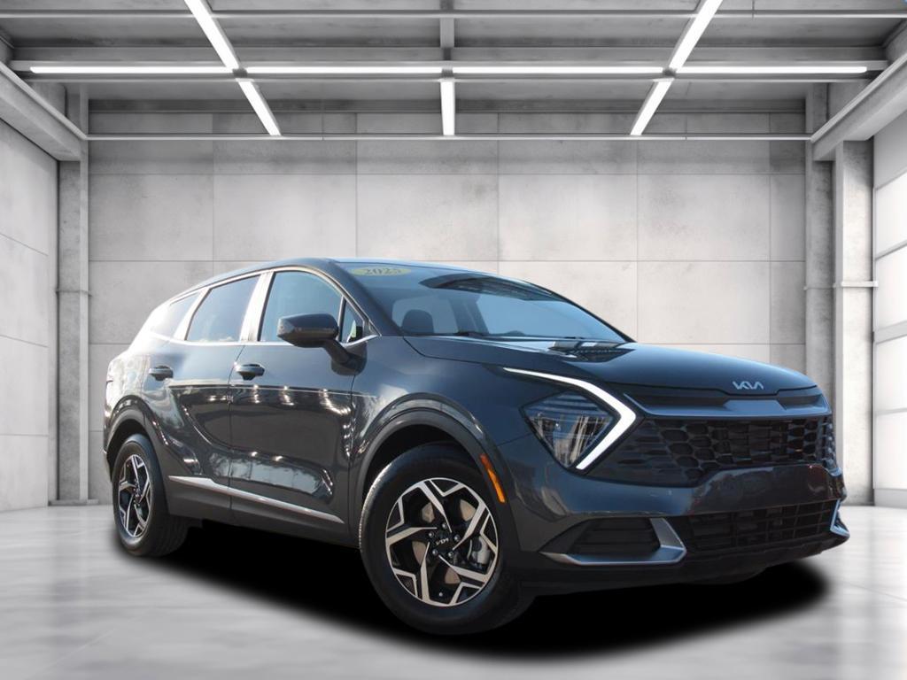 used 2025 Kia Sportage car, priced at $23,654