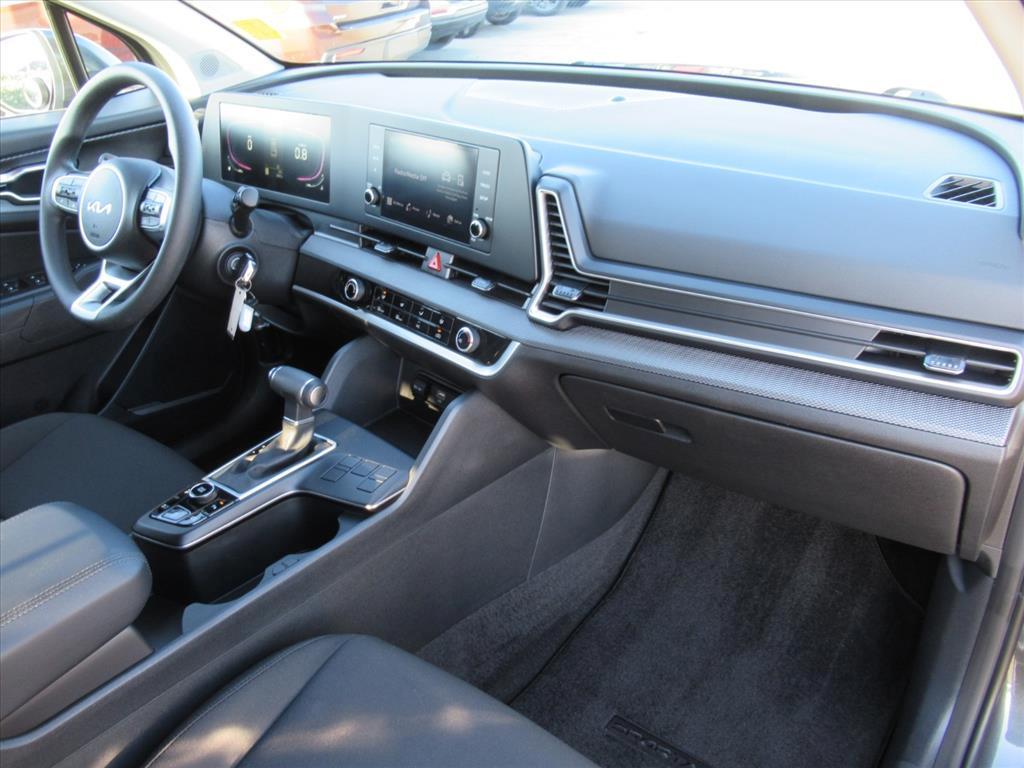 used 2025 Kia Sportage car, priced at $23,654