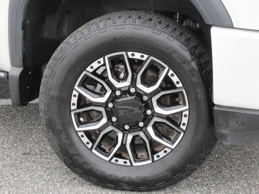 used 2023 GMC Sierra 2500 car, priced at $52,745