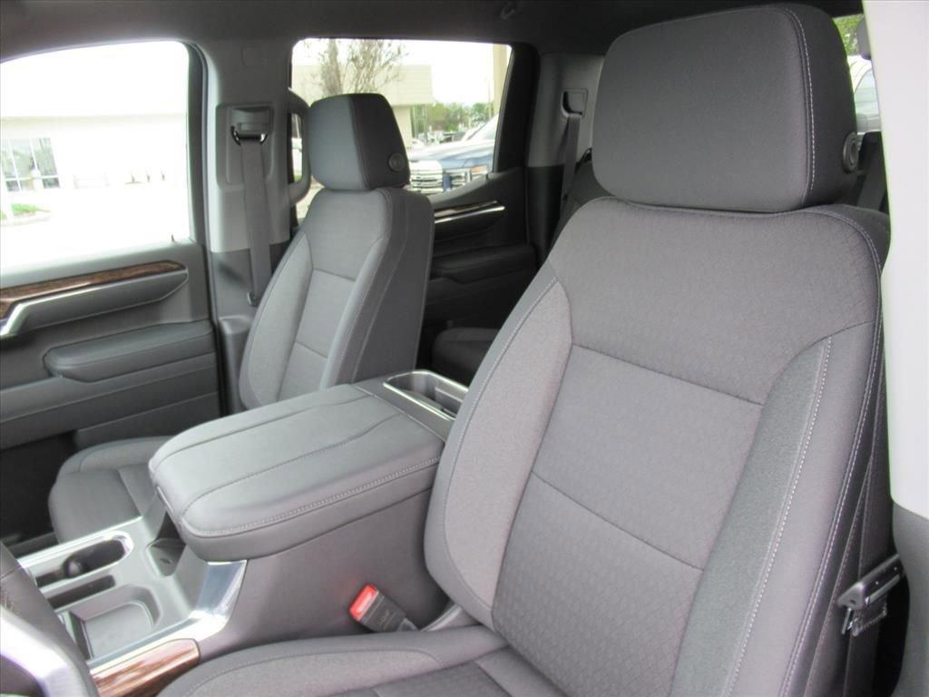 new 2026 GMC Sierra 1500 car, priced at $57,575