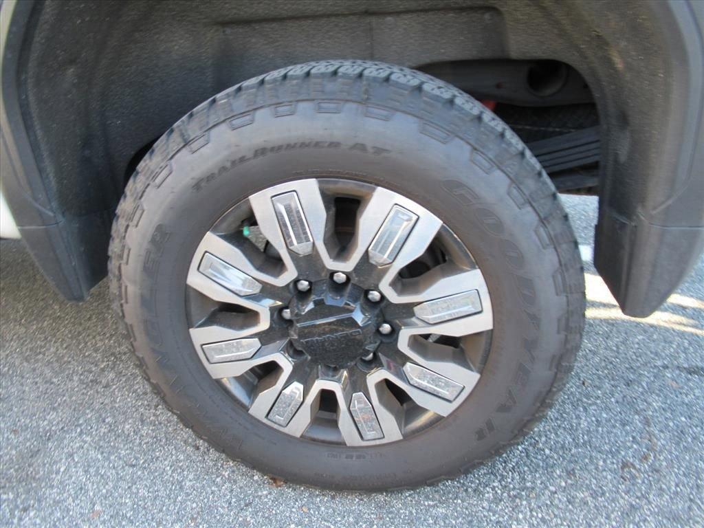 used 2024 GMC Sierra 2500 car, priced at $72,348