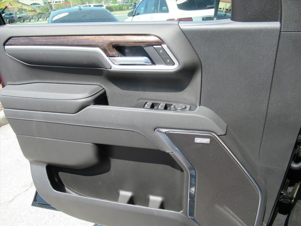 new 2026 GMC Sierra 1500 car, priced at $62,195