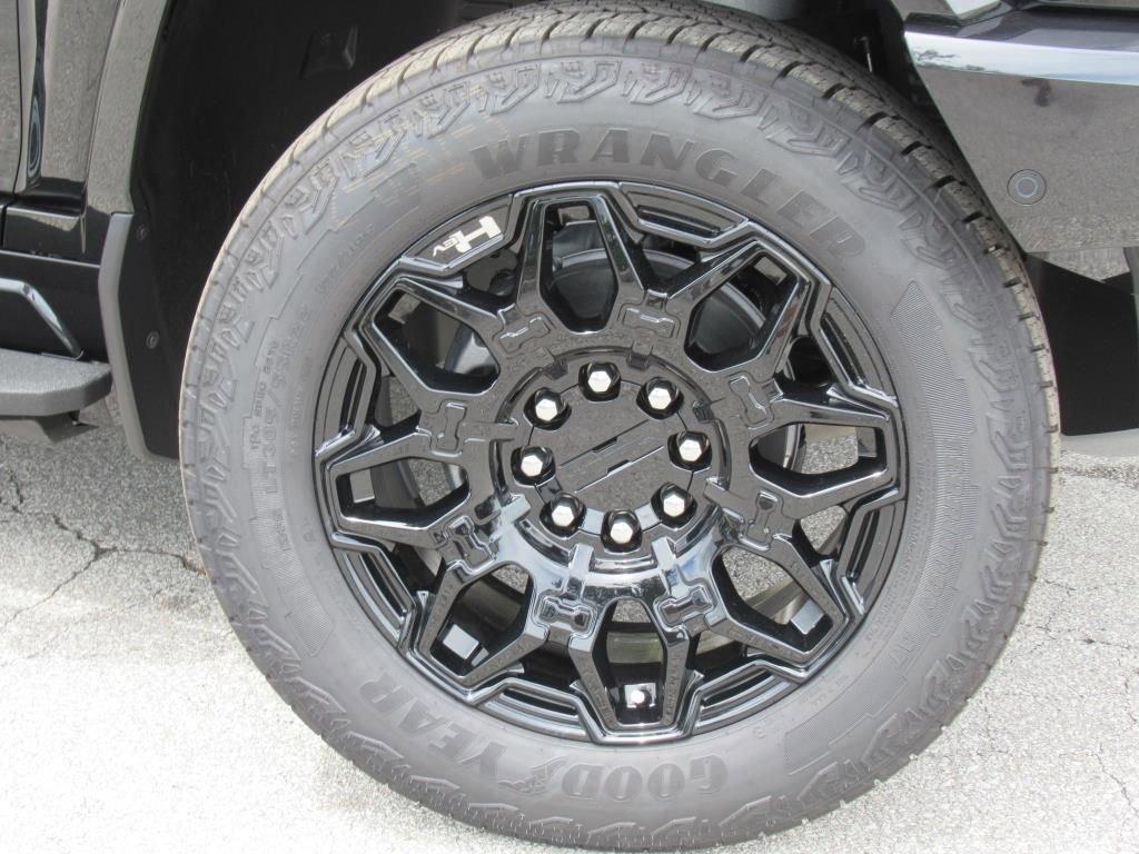 new 2025 GMC HUMMER EV SUV car, priced at $88,678