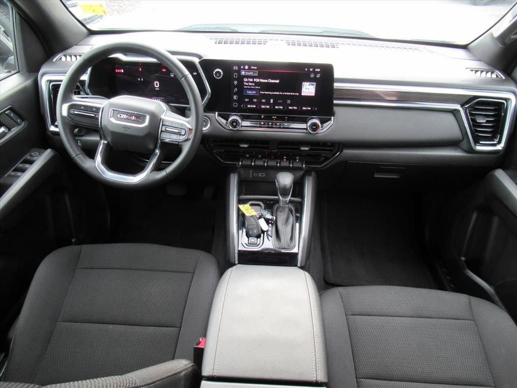 used 2024 GMC Canyon car, priced at $33,098