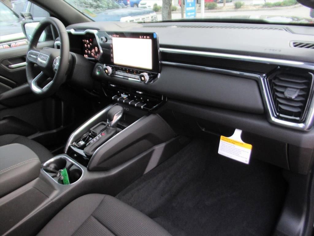 new 2026 GMC Canyon car, priced at $44,050