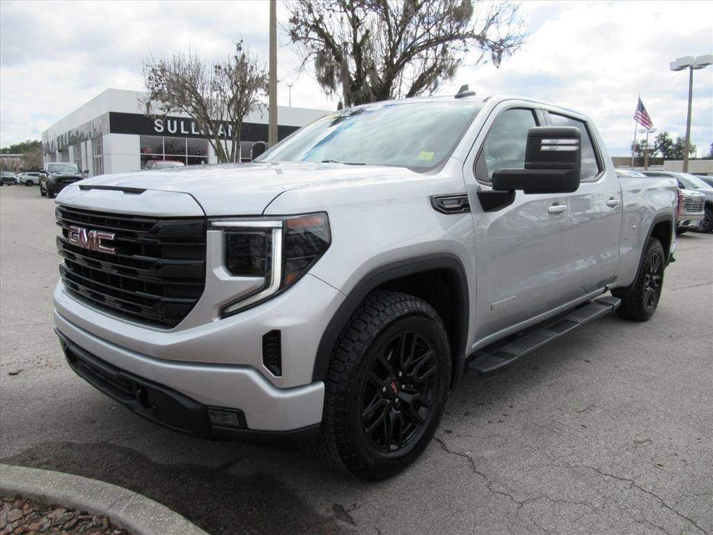 used 2022 GMC Sierra 1500 car, priced at $43,995