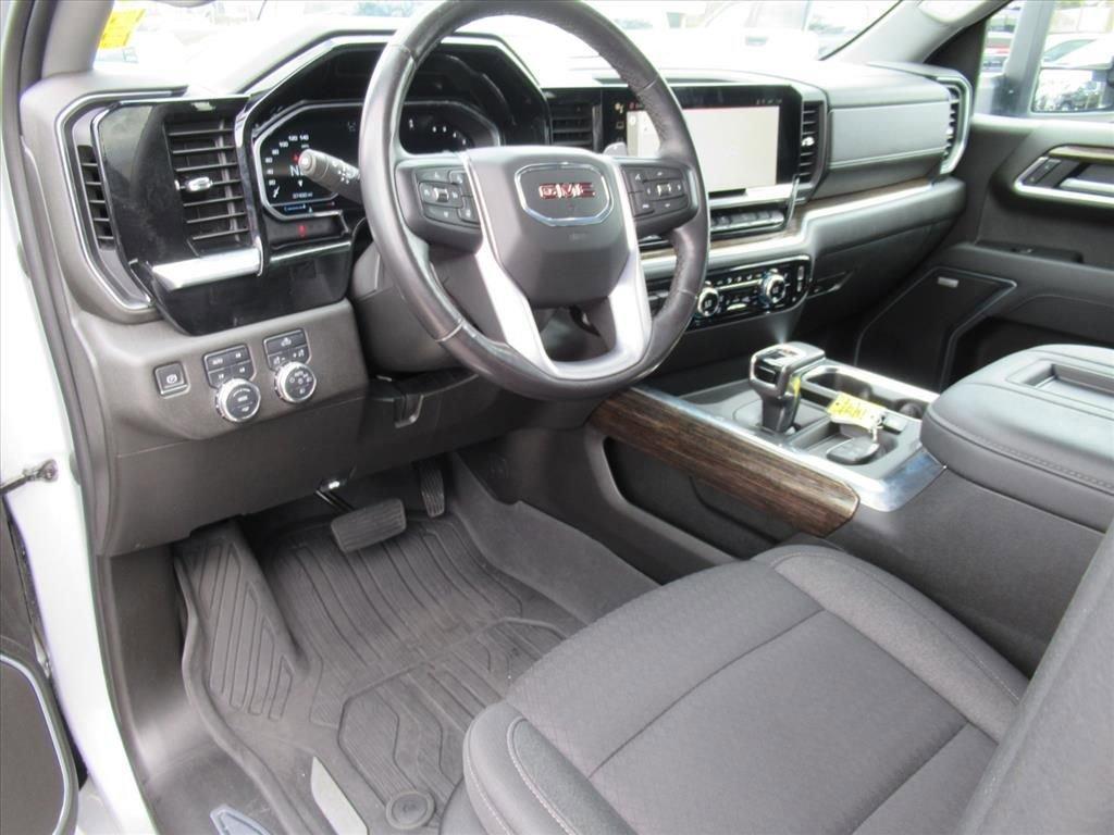 used 2022 GMC Sierra 1500 car, priced at $43,995