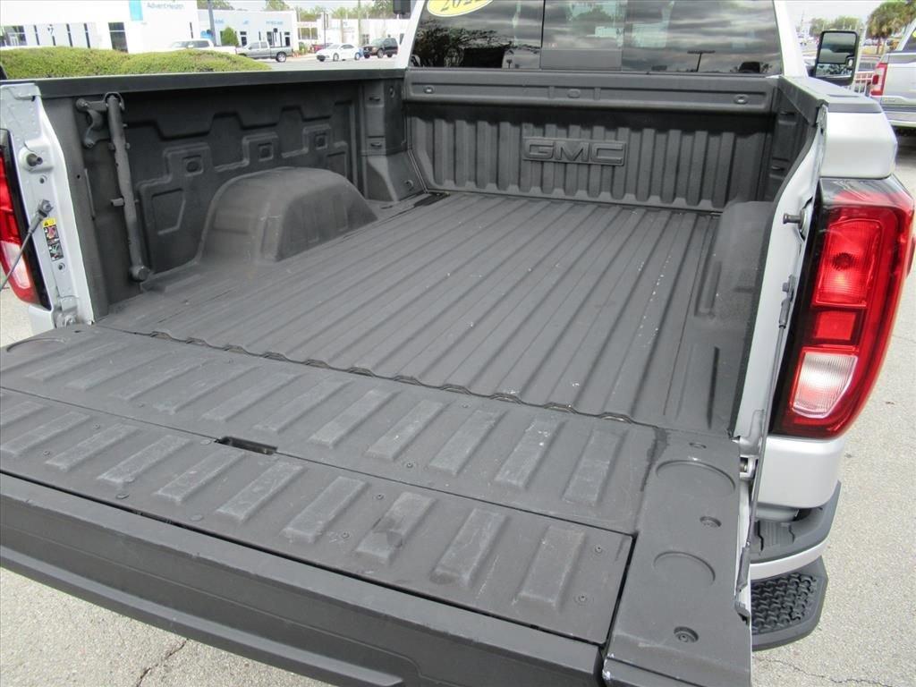 used 2022 GMC Sierra 1500 car, priced at $43,995