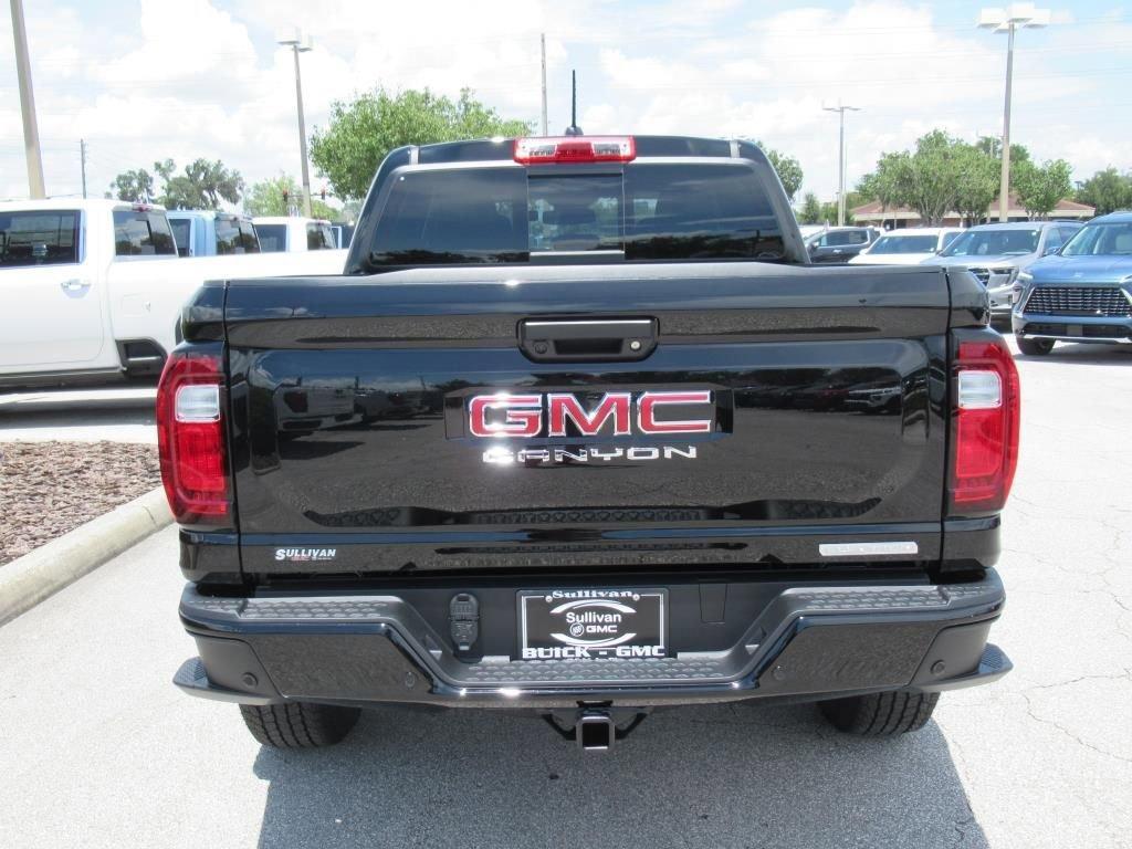 new 2025 GMC Canyon car, priced at $35,923