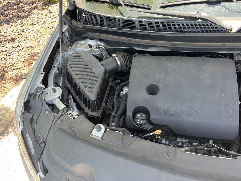used 2019 Chevrolet Traverse car, priced at $21,852
