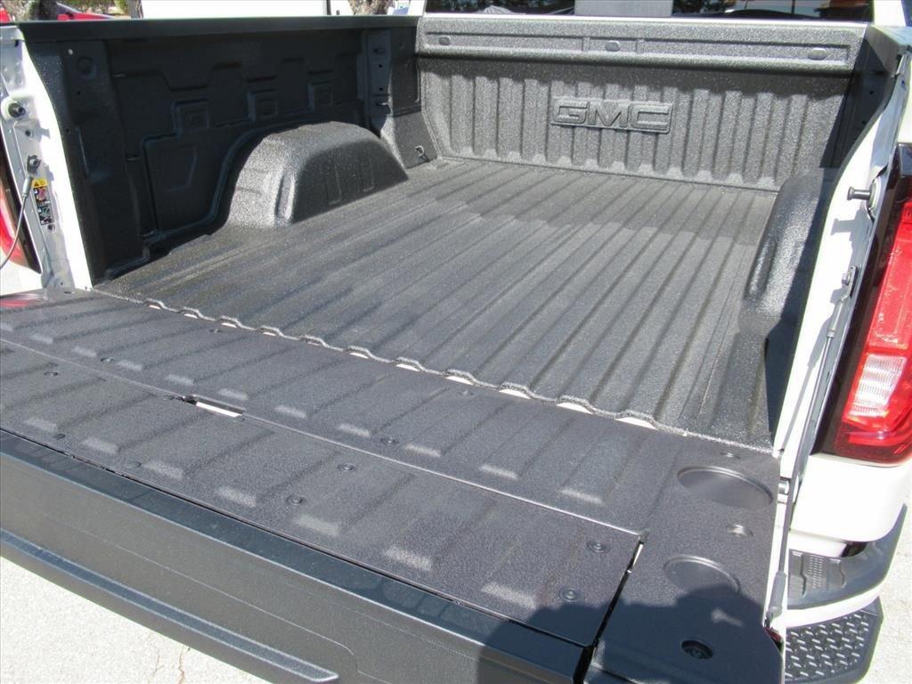 new 2026 GMC Sierra 1500 car, priced at $72,800