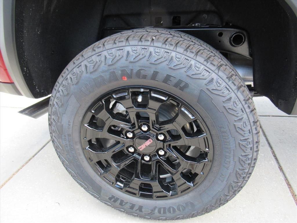new 2026 GMC Canyon car, priced at $41,995