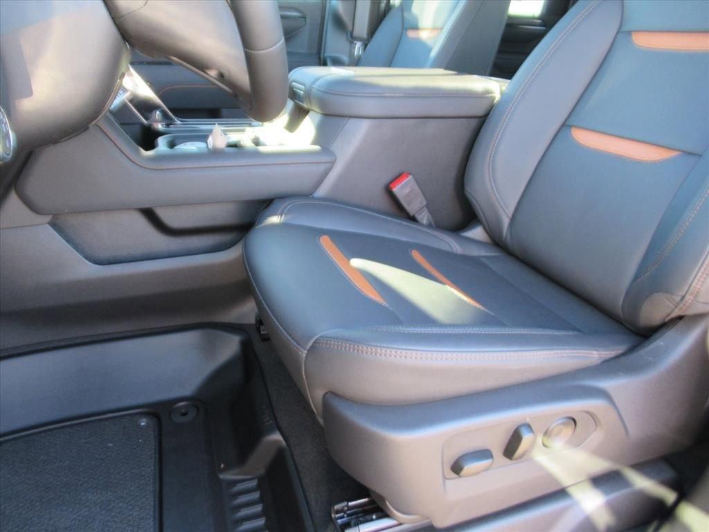 new 2026 GMC Sierra 2500 car, priced at $90,704