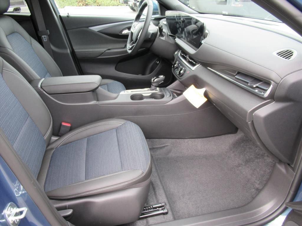 new 2026 Buick Envista car, priced at $28,425