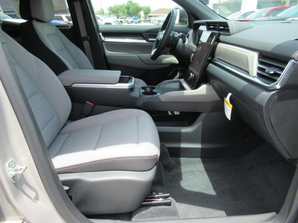 new 2026 GMC Terrain car, priced at $33,013