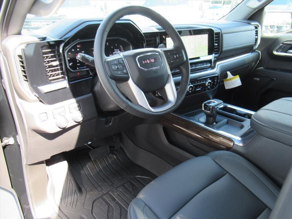 new 2026 GMC Sierra 1500 car, priced at $62,318
