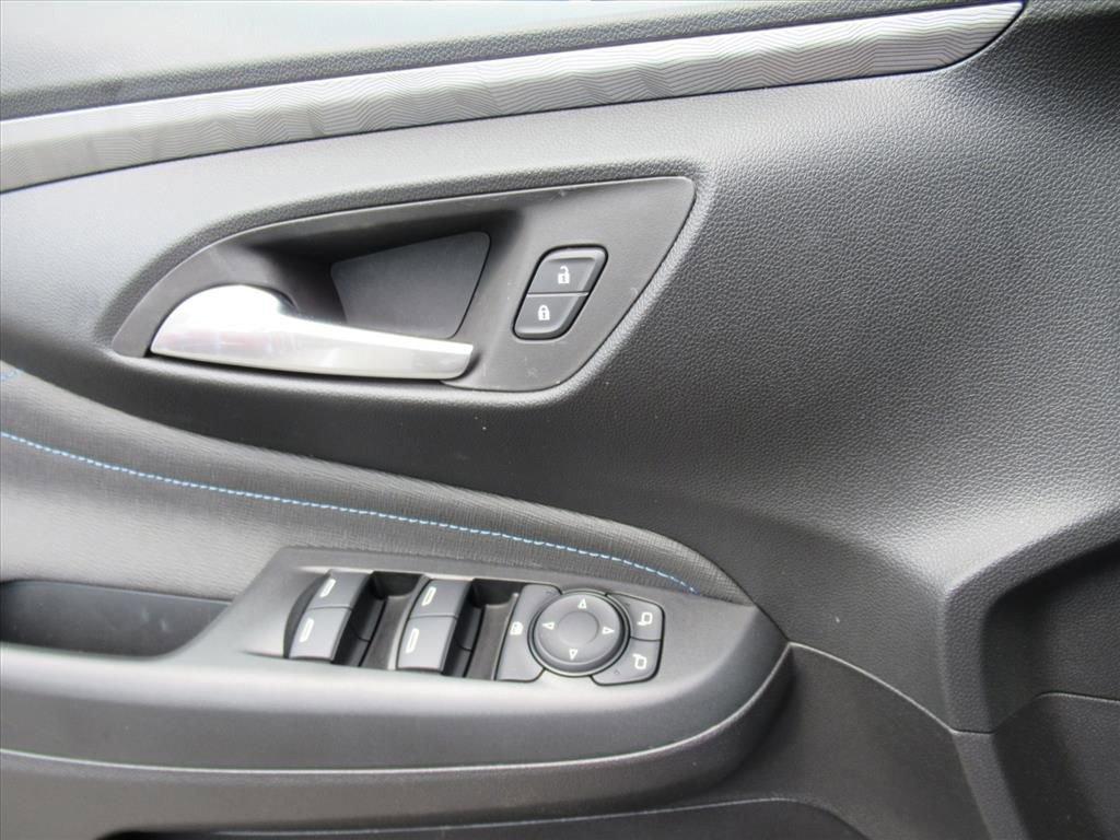 new 2026 Buick Envista car, priced at $29,865