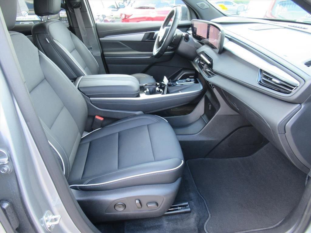 used 2026 Buick Enclave car, priced at $41,700