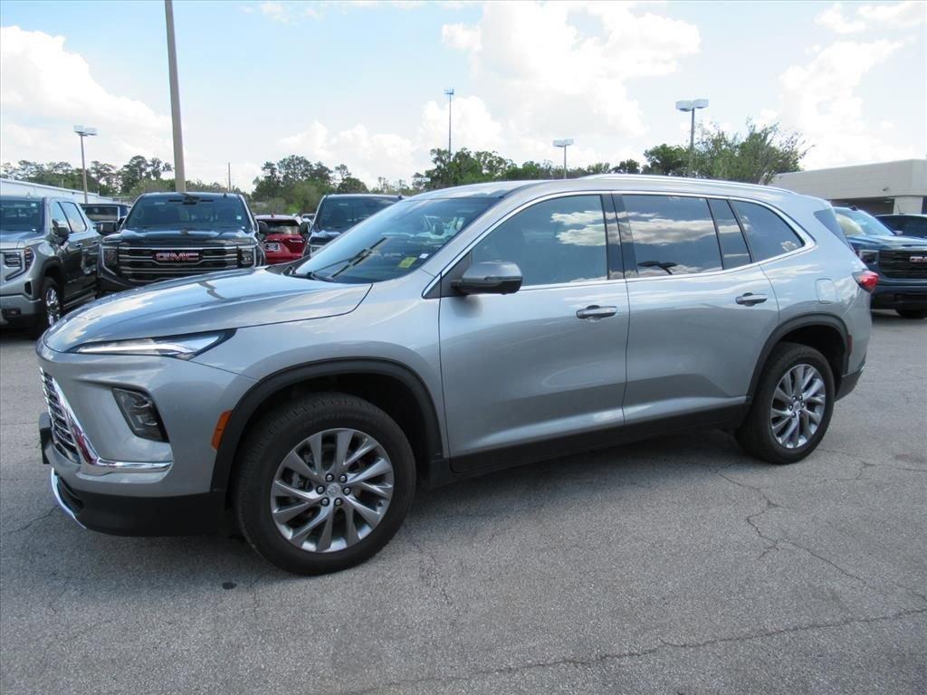 used 2026 Buick Enclave car, priced at $41,700