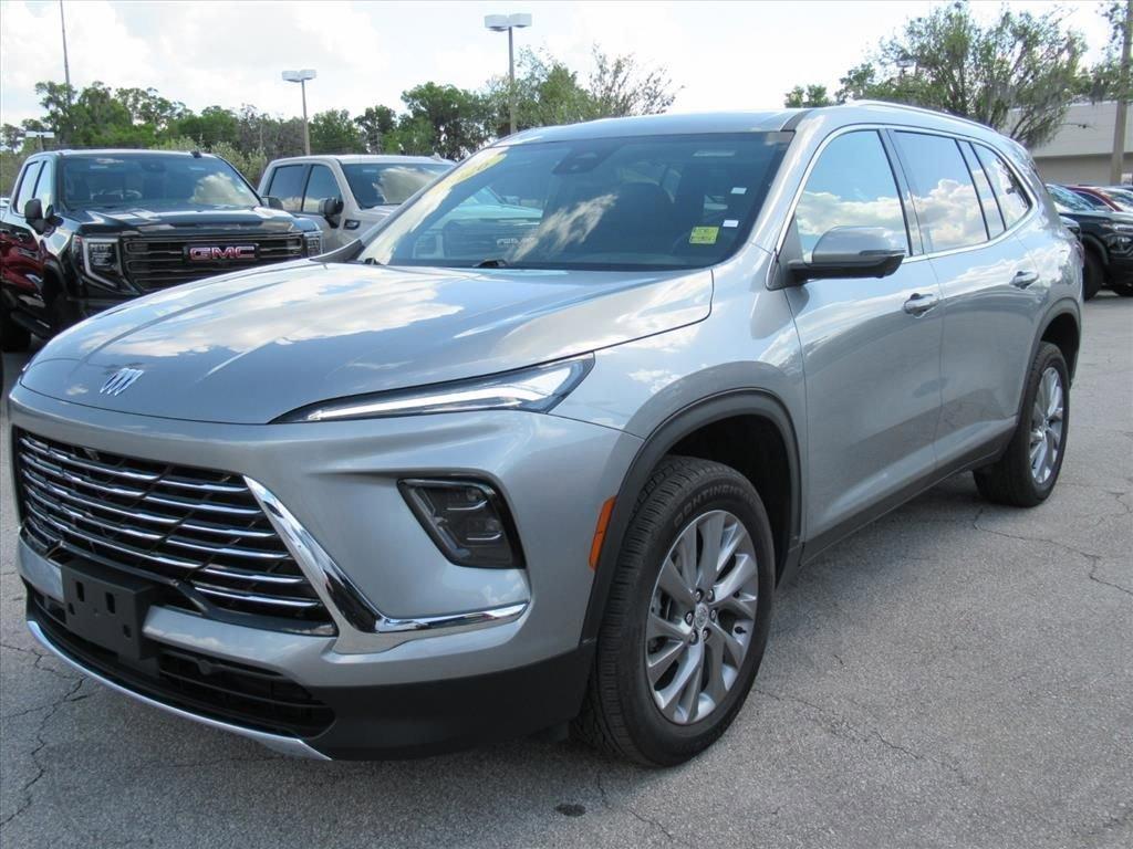 used 2026 Buick Enclave car, priced at $41,700