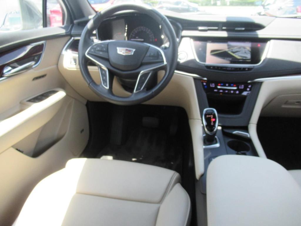 used 2018 Cadillac XT5 car, priced at $30,998