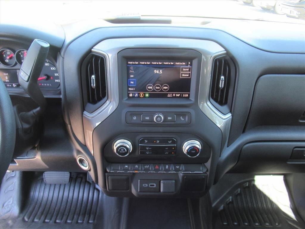 new 2026 GMC Sierra 1500 car, priced at $35,690