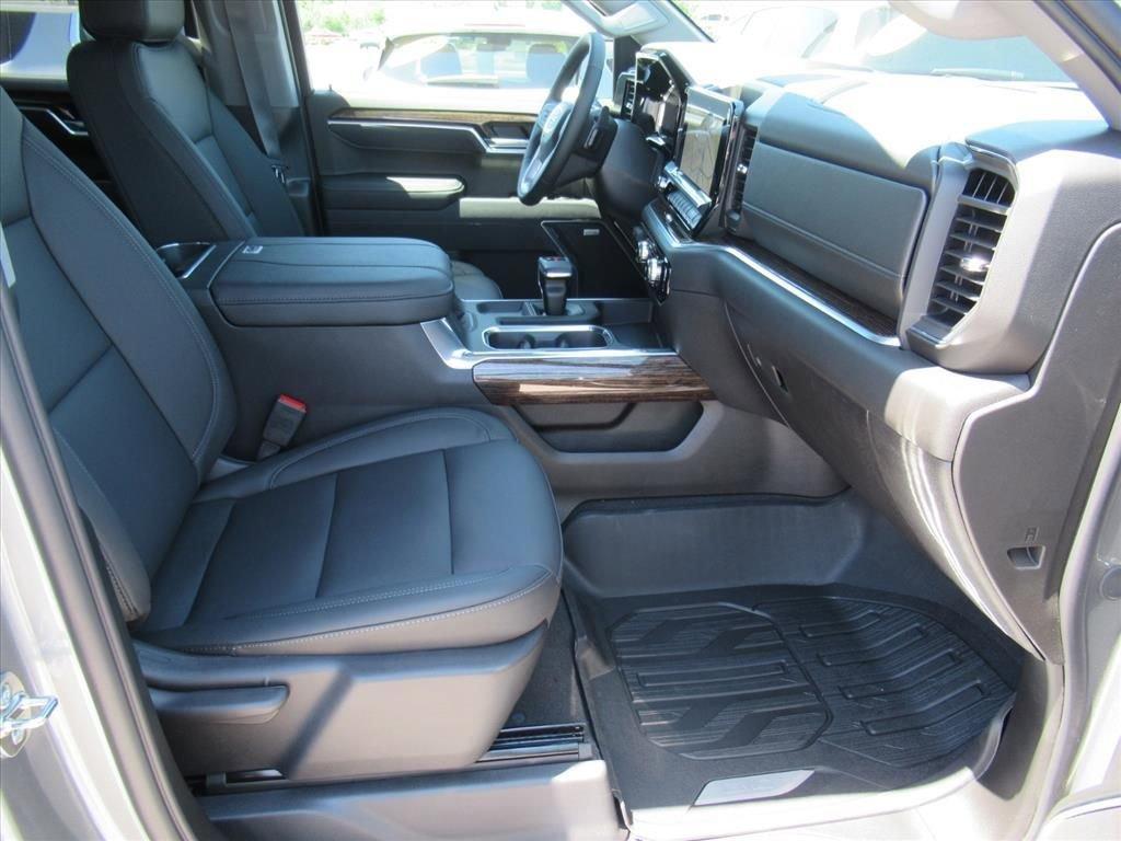 new 2026 GMC Sierra 1500 car, priced at $59,018