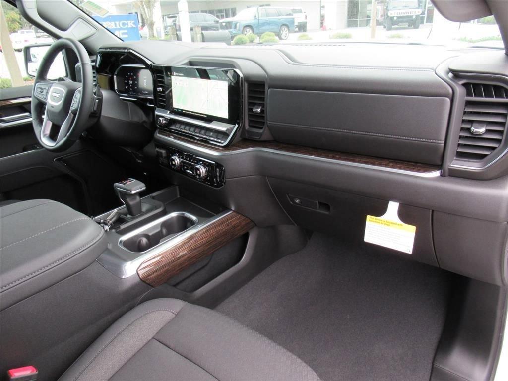 new 2026 GMC Sierra 1500 car, priced at $53,139