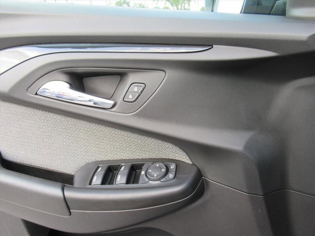 used 2023 Chevrolet TrailBlazer car, priced at $19,623