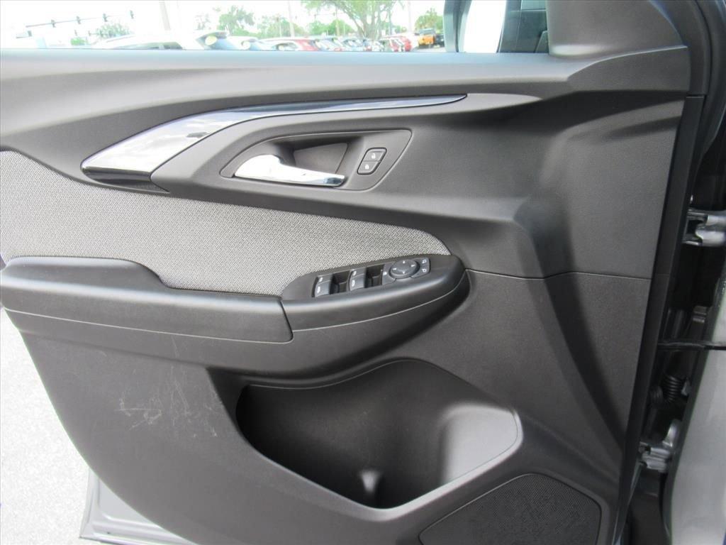 used 2023 Chevrolet TrailBlazer car, priced at $19,623