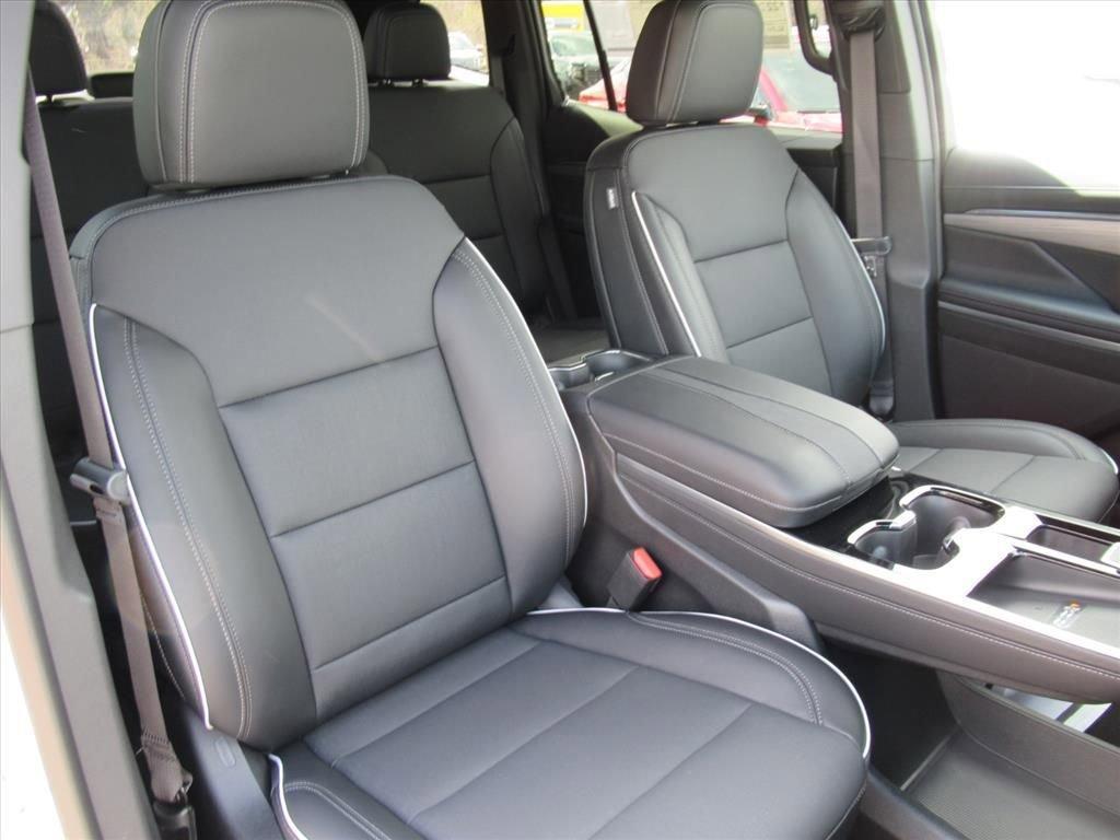 new 2026 Buick Enclave car, priced at $46,025