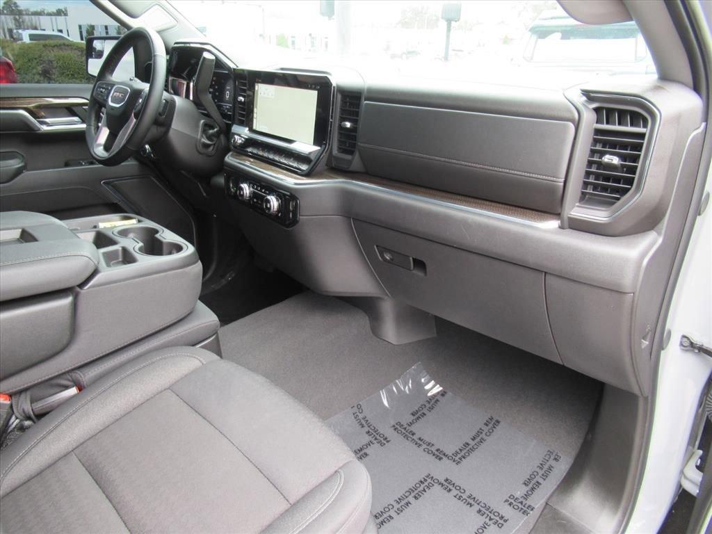 used 2024 GMC Sierra 1500 car, priced at $42,585