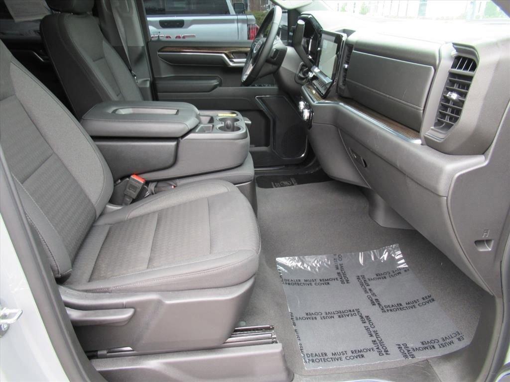 used 2024 GMC Sierra 1500 car, priced at $42,585