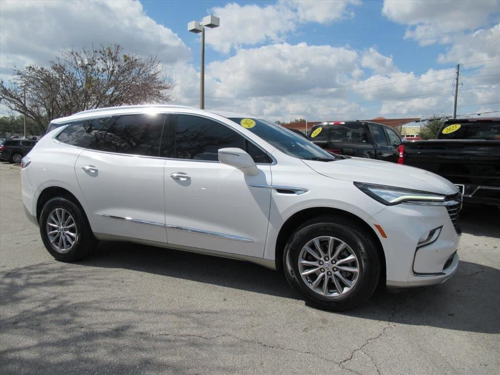 used 2023 Buick Enclave car, priced at $29,500