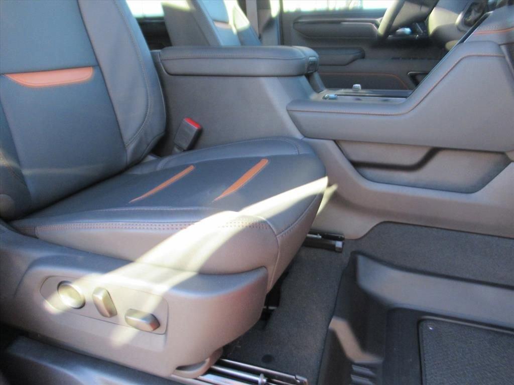 new 2026 GMC Sierra 2500 car, priced at $90,260