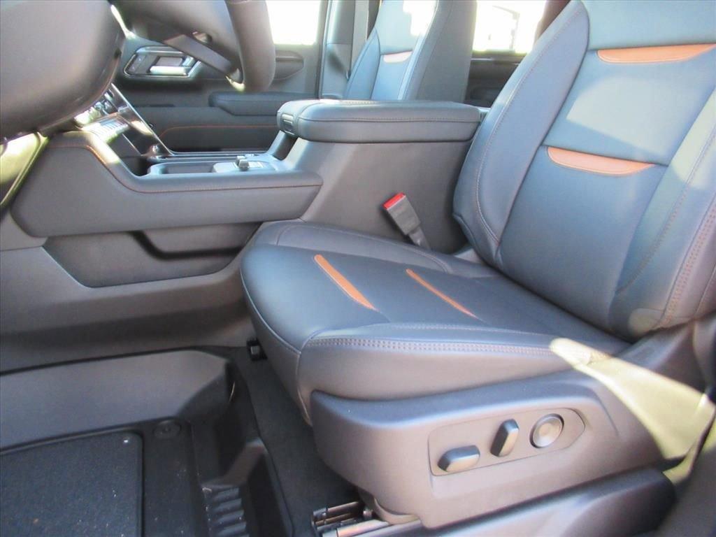 new 2026 GMC Sierra 2500 car, priced at $90,260