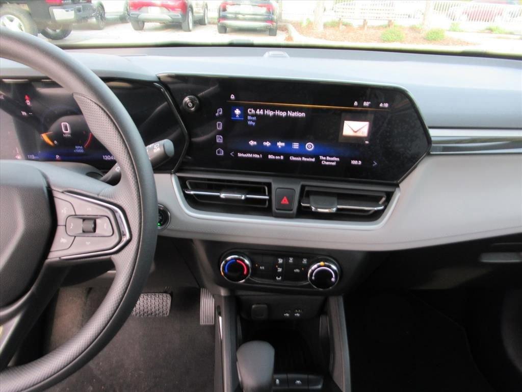 used 2025 Chevrolet TrailBlazer car, priced at $22,772