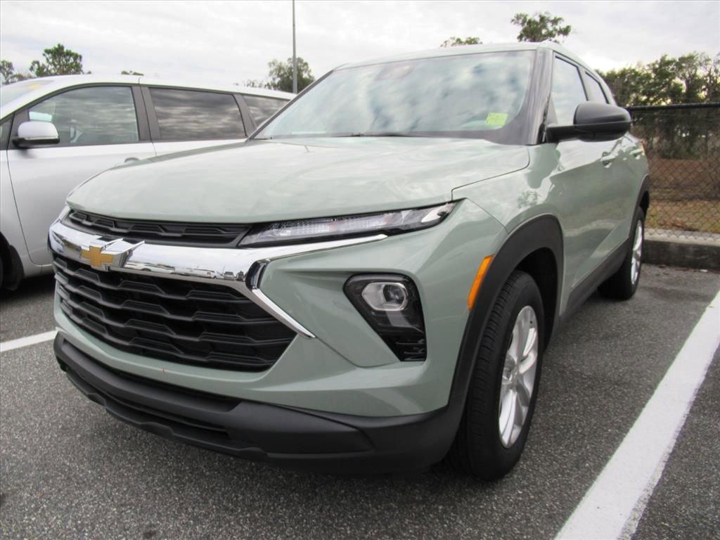 used 2025 Chevrolet TrailBlazer car, priced at $22,711