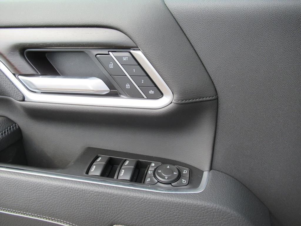 new 2026 GMC Sierra 2500 car, priced at $92,905