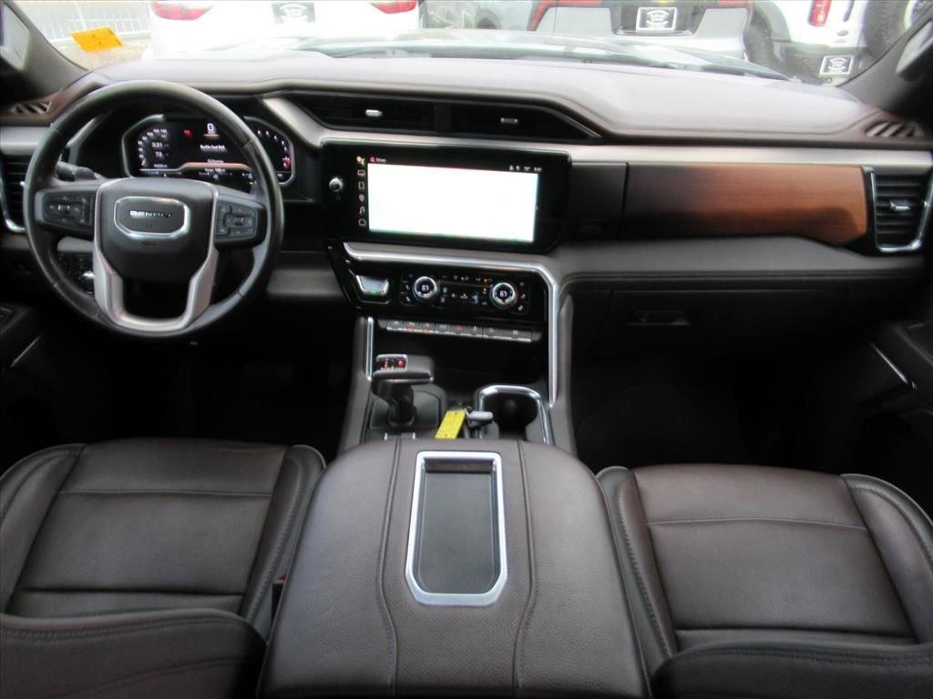 used 2022 GMC Sierra 1500 car, priced at $39,203