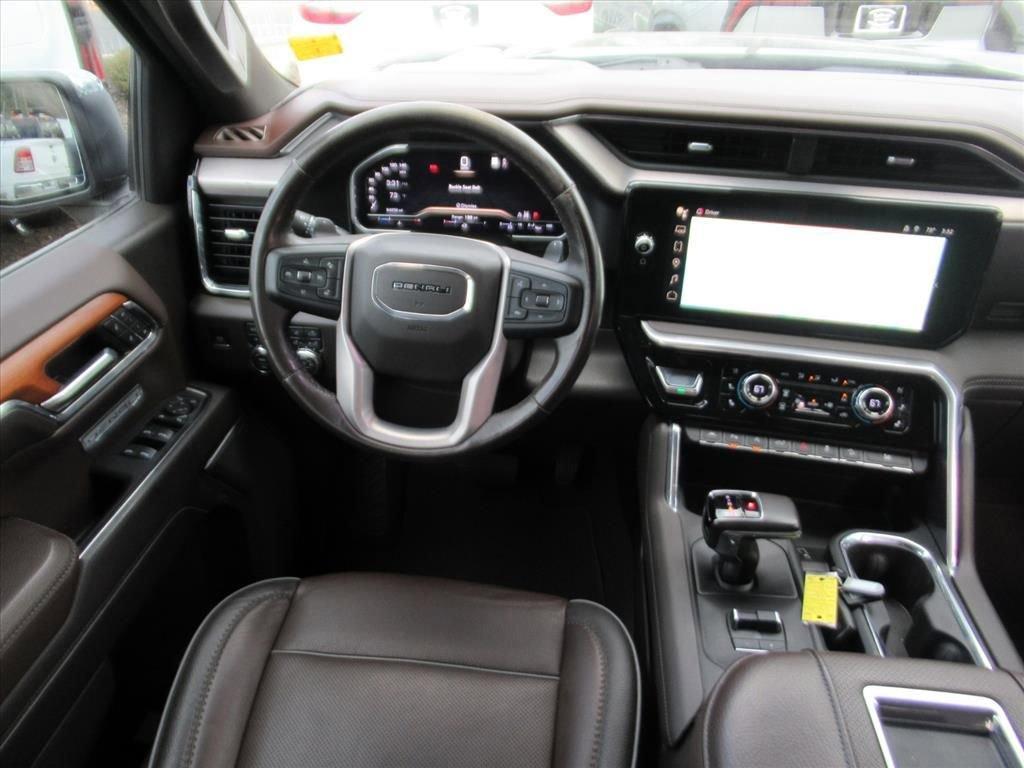 used 2022 GMC Sierra 1500 car, priced at $39,203