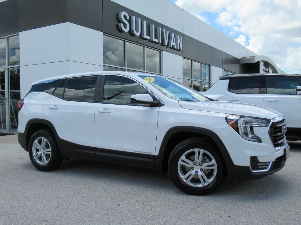 used 2024 GMC Terrain car, priced at $23,092