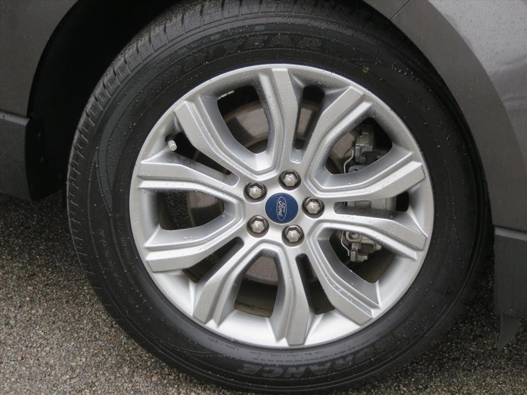 used 2020 Ford Edge car, priced at $19,889