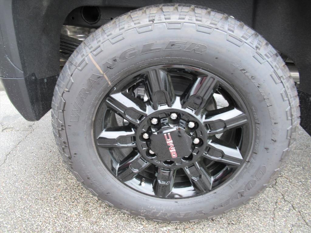 new 2026 GMC Sierra 2500 car, priced at $90,948