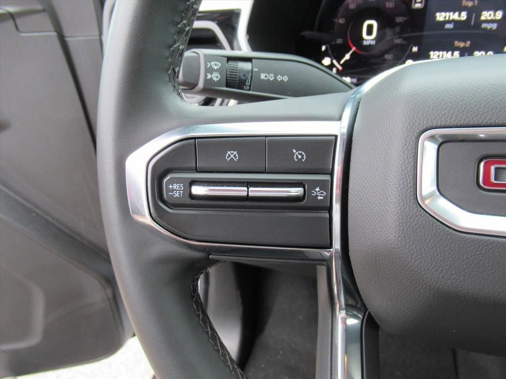 used 2024 GMC Canyon car, priced at $34,424