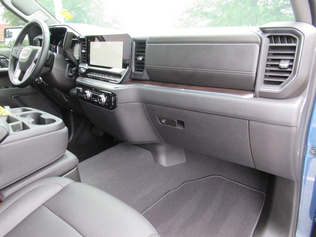 used 2024 GMC Sierra 1500 car, priced at $53,117