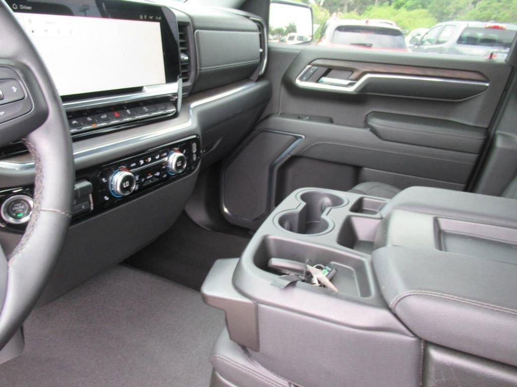 used 2024 GMC Sierra 1500 car, priced at $53,117