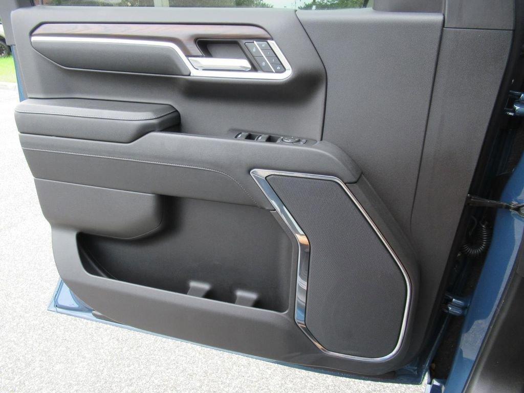 used 2024 GMC Sierra 1500 car, priced at $53,117